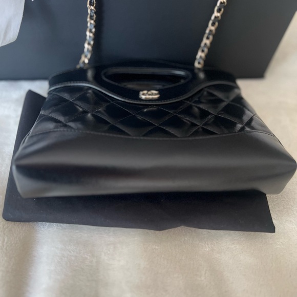 Like new Chanel - Picture 2 of 15